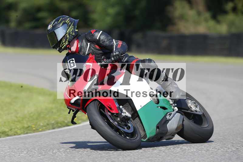 /44 09.08.2025 Plüss Moto Sport ADR/Einsteiger/46
